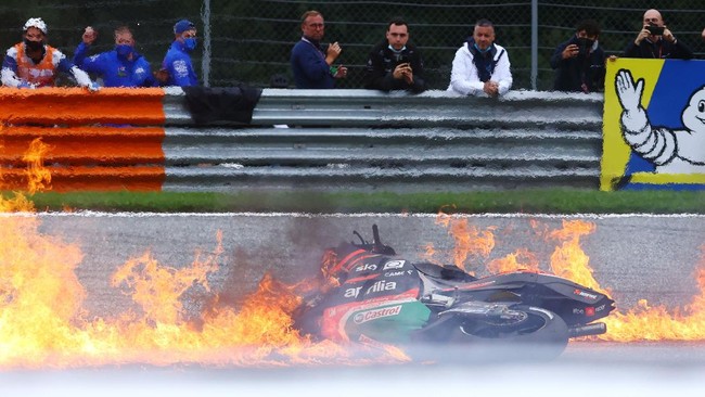 Pembalap Aprilia, Lorenzo Savadori dipastikan absen saat berlangsungnya MotoGP Austria, Minggu (15/8).