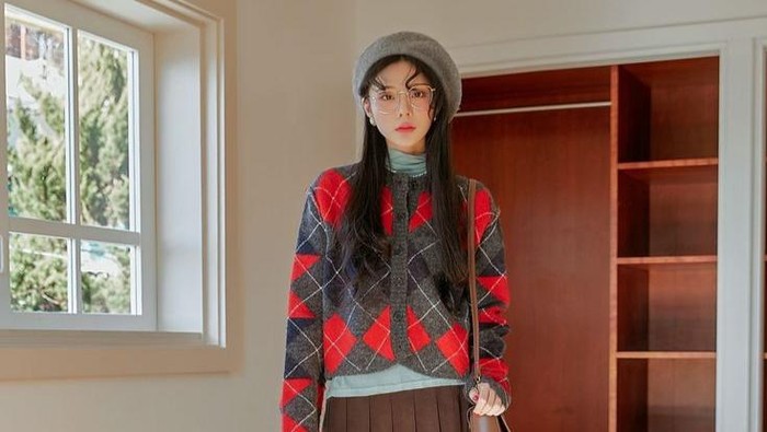 Makin Kece! Ini 7 Trik Mudah untuk Tampil Stylish Ala Tren Nerd Style