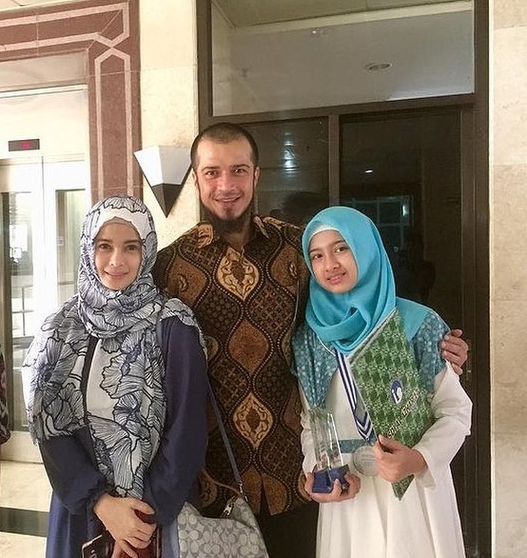 Potret Harmonis Jihan Fahira & Primus Yustisio Selama 17 Tahun Menikah