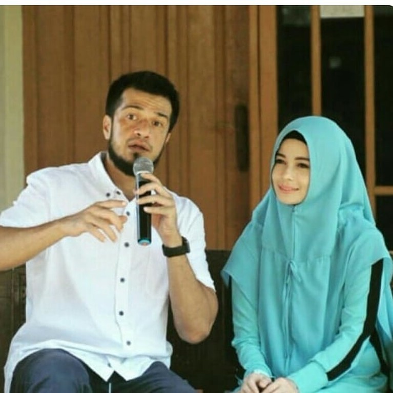 Potret Harmonis Jihan Fahira & Primus Yustisio Selama 17 Tahun Menikah Potret Harmonis Jihan Fahira & Primus Yustisio Selama 17 Tahun Menikah