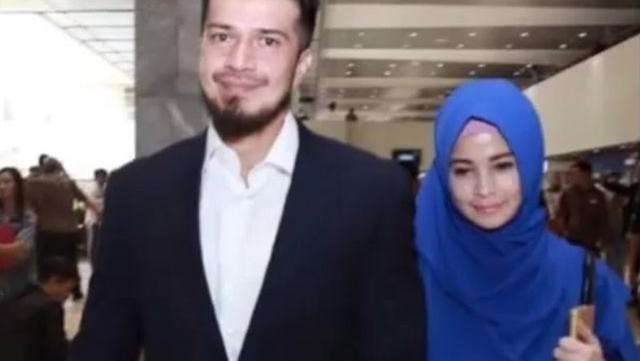 Potret Harmonis Jihan Fahira & Primus Yustisio Selama 17 Tahun Menikah Potret Harmonis Jihan Fahira & Primus Yustisio Selama 17 Tahun Menikah