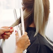 Wajib Tahu! Kebiasaan Sehari-hari Ini Ternyata Bikin Rambut Rusak