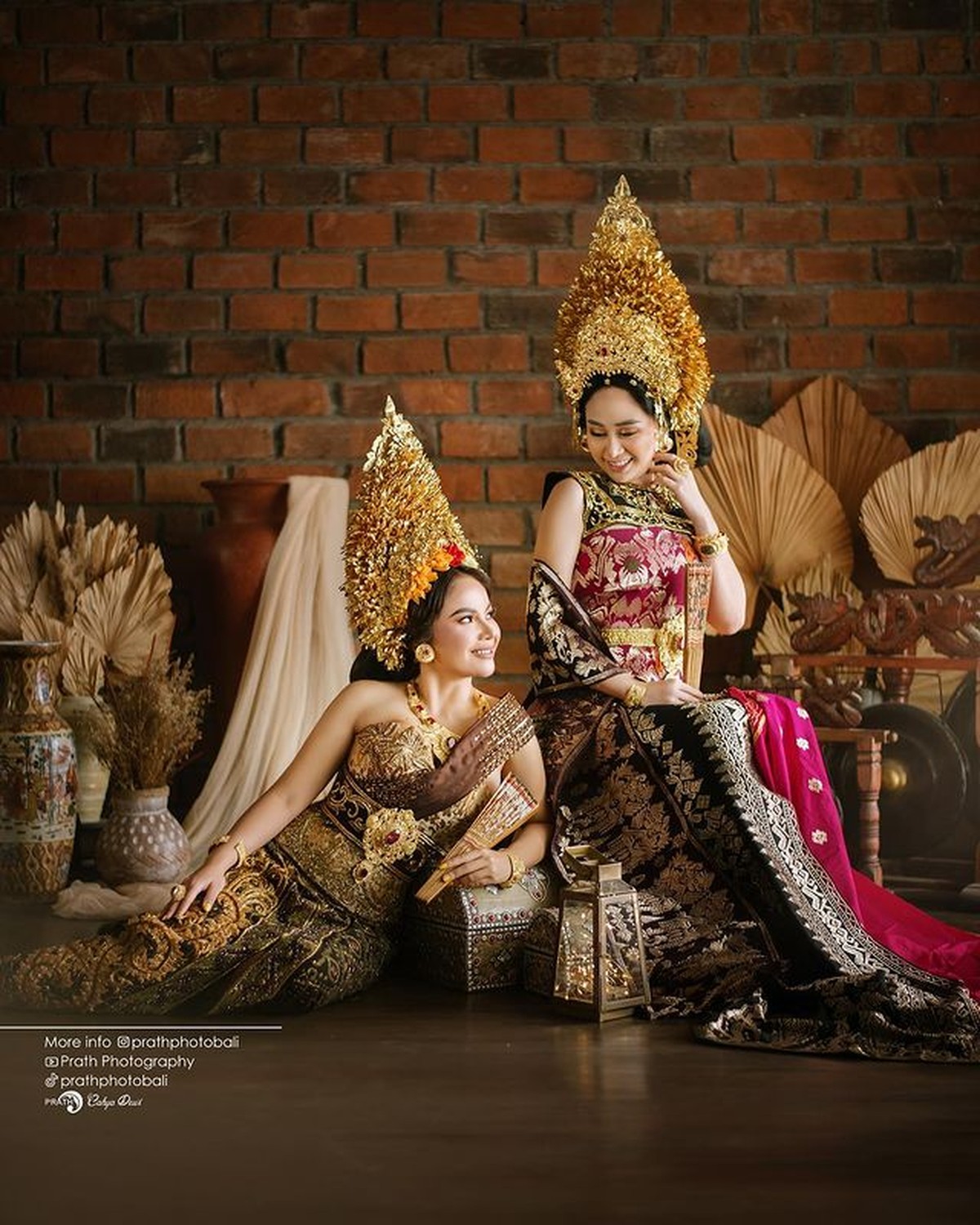 Usai Heboh Berbikini&comma; Dinar Candy Tampil Anggun Pakai Baju Adat Bali