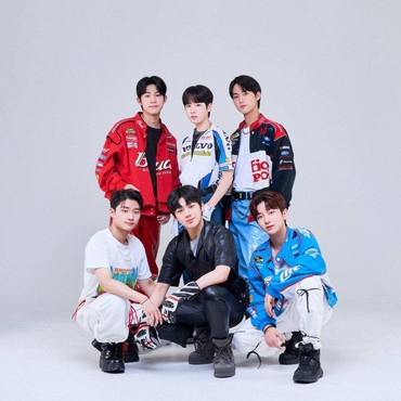 TNX Boy Group Pertama P-Nation Bakal Rilis Mini Album Pertama 'WAY UP'