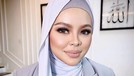 Kabar duka menghampiri dunia hiburan Malaysia&comma; penyanyi Siti Sarah meninggal dunia usai melahirkan dan terpapar Covid-19&period; Yuk lihat&excl;