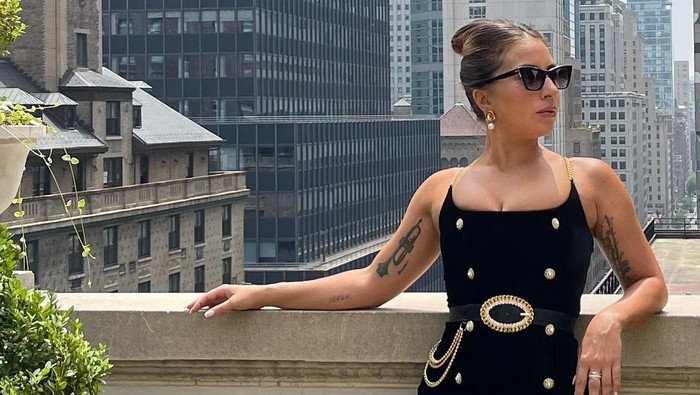 Meski Berdesain Ekstrem, Sepatu Ini Menjadi Favorit Lady Gaga! Seperti Apa? Meski Berdesain Ekstrem, Sepatu Ini Menjadi Favorit Lady Gaga! Seperti Apa?