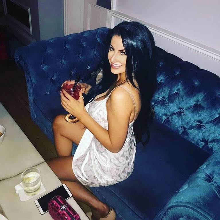 Potret Kerri Parker Si Cantik & Seksi Pemeran Pengganti Adegan Seks Kerri Parker kini sedang menjadi sorotan usai curhat tentang profesinya sebagai pemeran pengganti adegan seks. Yuki intip potretnya!