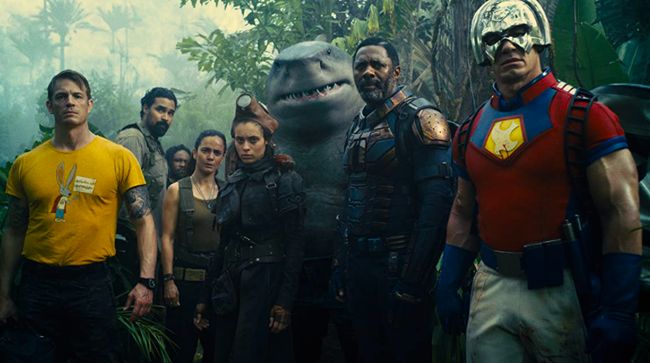 Kasus Covid-19 yang kembali melonjak di AS karena varian Delta dinilai jadi alasan utama performa komersial The Suicide Squad kurang maksimal.
