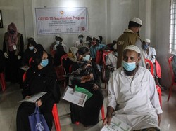 Bangladesh Mulai Vaksinasi Corona Puluhan Ribu Pengungsi Rohingya