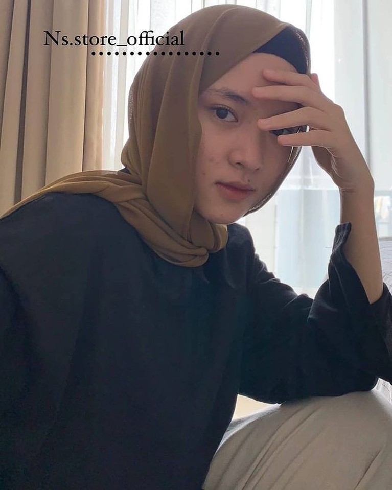 Wajah Berjerawat Nissa Sabyan yang Jadi Sorotan Nissa Sabyan mengunggah penampakan wajahnya yang tak biasa dan terlihat beda. Yuk kita lihat!