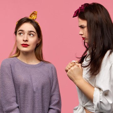 Punya Teman Drama Queen? Coba 5 Langkah Ini untuk Hadapi Teman Tukang Drama!