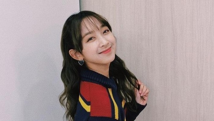 Berzodiak Capricorn, Intip Kepribadian Unik Dita Karang Sang Idol K-Pop Asal Indonesia