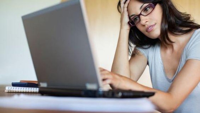 3 Modus Pinjol Ilegal, Wajib Tahu Biar Nggak Gampang Terjebak!