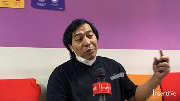 img-title Komeng Jadi Trending Topik, Diduga Lecehkan Perempuan