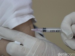 Survei: 70 Persen Warga Tolak Booster Vaksin COVID-19 Berbayar, Rawan Korupsi