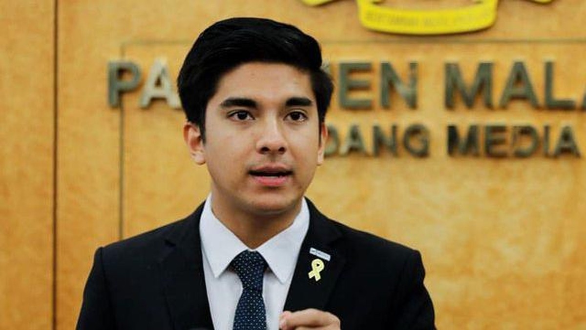 Nama Syed Saddiq mantan Menpora termuda Malaysia viral karena wajah ganteng namun tersandung kasus korupsi&period; Yuk lihat potretnya&excl;