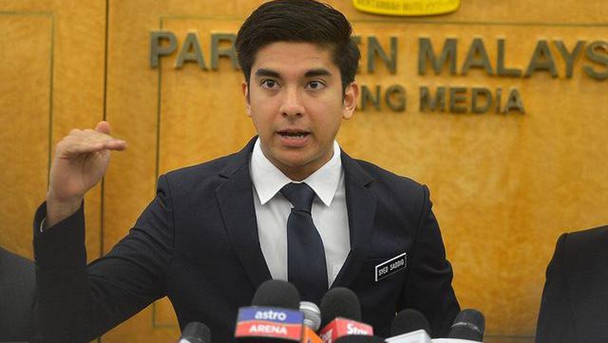 Nama Syed Saddiq mantan Menpora termuda Malaysia viral karena wajah ganteng namun tersandung kasus korupsi&period; Yuk lihat potretnya&excl;