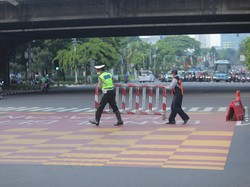 Cekcok Perwira Polisi-Bhabinkamtibmas Saat Penyekatan di Pekanbaru
