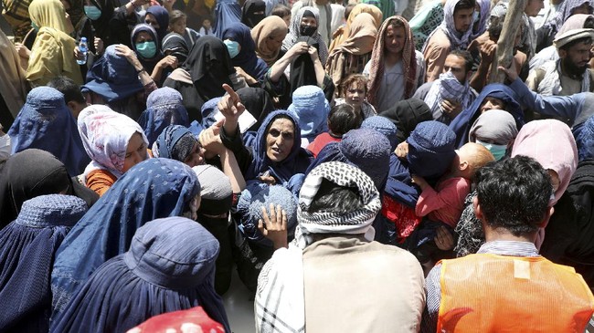 Sebanyak 66 negara mendesak semua pihak di Afghanistan menjaga keamanan warga yang ingin meninggalkan negara itu usai Taliban menduduki Istana Kepresidenan.