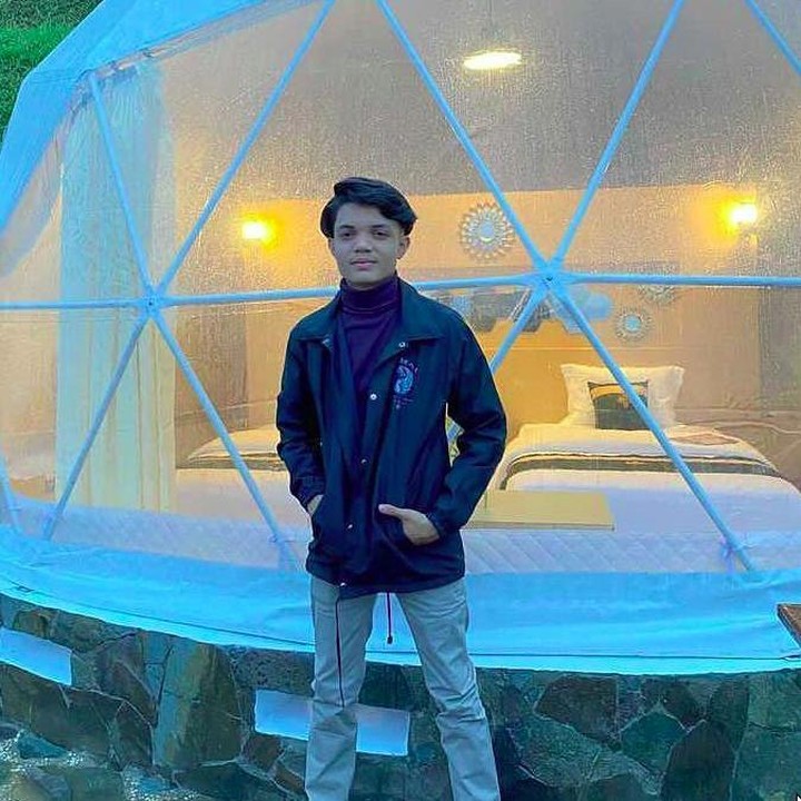 <p>Usia Adam terbilang muda, Bunda. Usianya baru 15 tahun. (Foto: Instagram @adammysh_)</p>
