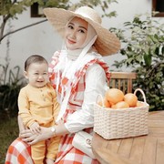 Jadi Ibu Bukan Halangan! Dian Pelangi Bagikan Tips Sederhana untuk Tampil Cantik dan Fashionable, Cek di Sini...