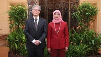 <p>Bunda masih ingat dengan sosok Halimah Yacob? Ya, ia adalah wanita pertama yang menjadi Presiden ke-8 Singapura, lho. (Foto: Instagram: @halimahyacob)</p>