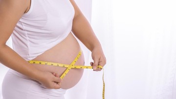 TIPS CEGAH OBESITAS SAAT HAMIL: MAKAN BERGIZI DAN CUKUP MINUM