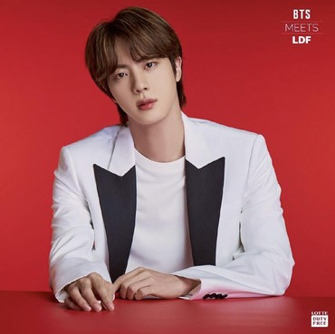 Jin BTS Bakal Rilis Lagu Solo untuk Drakor Terbaru Joo Ji Hoon 'Jirisan'
