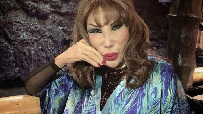 Lyn May