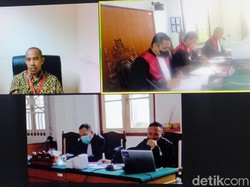 Hakim Tolak Eksepsi Eks Sekdis PUTR Sulsel di Kasus Suap Nurdin Abdullah