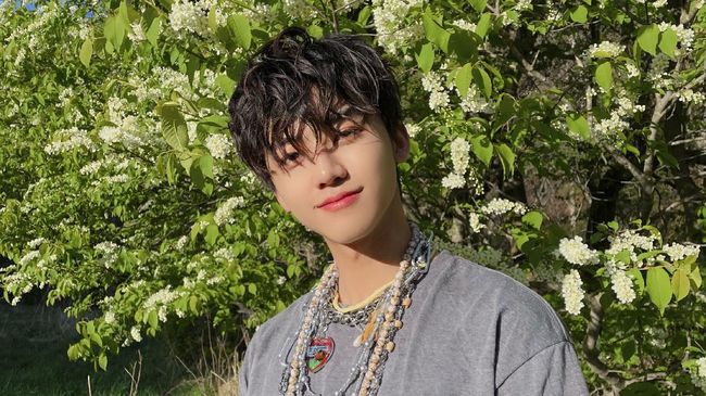 Na Jae-min NCT merayakan ulang tahun pada Jumat (13/8).
