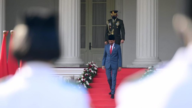 Tim Indonesia Tangguh didaulat untuk bertugas pada upacara pengibaran bendera Merah Putih upacara peringatan proklamasi kemerdekaan Republik Indonesia.