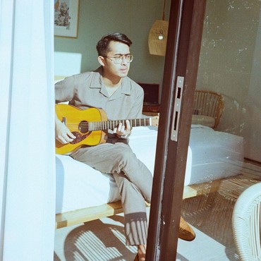 Lirik Lagu Ragu? - Rayhan Noor