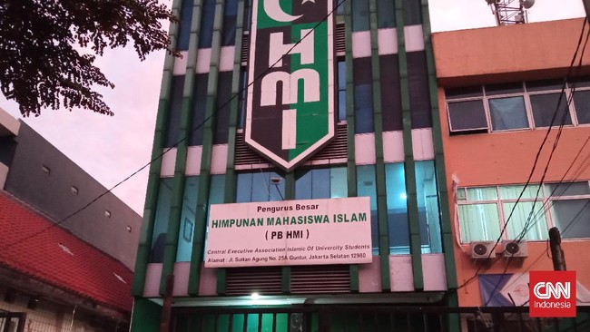 Sehari jelang demo terkait dua tahun kepemimpinan Jokowi-Ma'ruf Amin, PB HMI terpantau sepi dari kader.