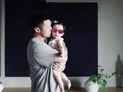 Kisah Kelahiran Putri Aktor Hong Kong di Usia 28 Minggu, Istri Sering Merasa Bersalah