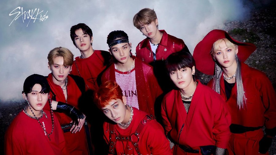 Stray Kids
