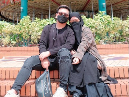 Nikah Muda Memang Sulit, Tapi Natta Reza & Wardah Punya Tips Melanggengkannya