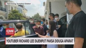 VIDEO: Youtuber Richard Lee Dijemput Paksa Diduga Aparat