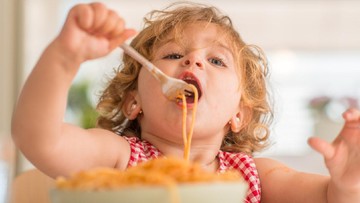 KANDUNGAN MI INSTAN TAK BISA PENUHI NUTRISI ANAK