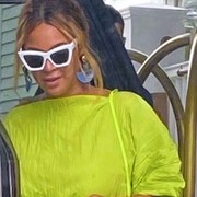 Cerita di Balik Kreasi Desainer Indonesia Peggy Hartanto Hingga Bisa Dipakai Oleh Beyonce