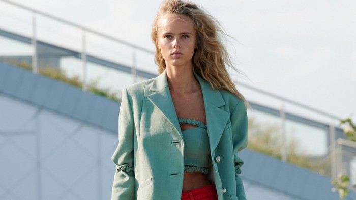 Prediksi Tren Fashion Tahun 2022 dari Copenhagen Fashion Week Prediksi Tren Fashion Tahun 2022 dari Copenhagen Fashion Week