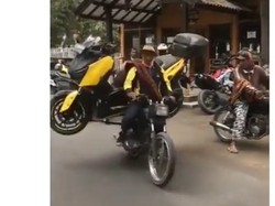 Menolak Tua, Honda GL Pro Ini Sanggup Gendong Yamaha Xmax 250
