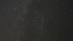 Hujan Meteor Lyrid Bakal 'Siram' RI, Simak Jadwal Lengkapnya