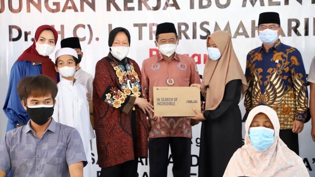 Kementerian Sosial tengah menyiapkan konsep dan penanganan anak-anak yatim yang terdampak Covid-19.