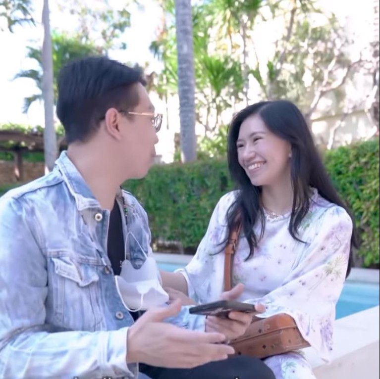 Richard Lee dan sang istri Reni Effendi sedang menjadi sorotan karena video penangkapan paksa sang suami. Yuk kita lihat momen mereka!