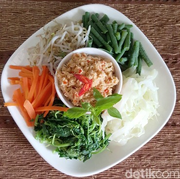Resep Urap Sayur Tumis Gurih dan Nggak Gampang Basi