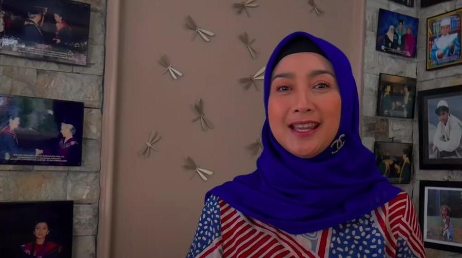 Rumah Masa Kecil Desy Ratnasari