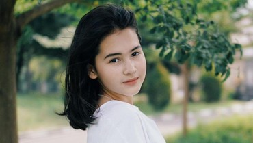 Rajin Salat, Sandrinna Michelle Akui Ingin Jadi Muslim yang Lebih Baik