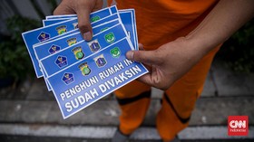 Polisi Tak Lagi Tempel Stiker Vaksin di Rumah Warga DKI
