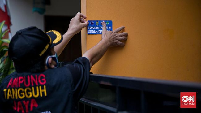 Rangkuman Covid: Stiker Vaksin hingga Biaya Tes PCR RI Mahal - Vimarsana News